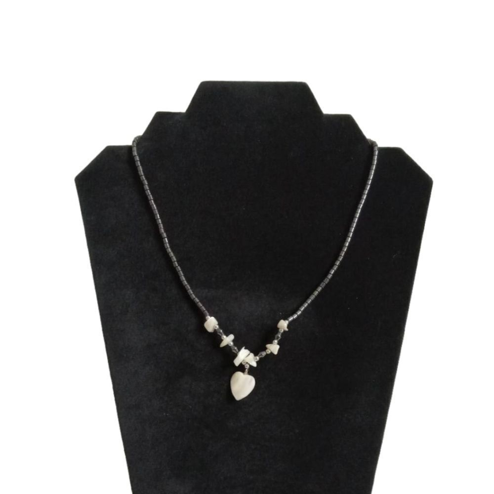 Gunmetal Gray Beaded Heart Shaped Abalone Shell & Shard Pieces Pendant Necklace